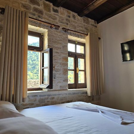Hotel Bohem Berat Extérieur photo