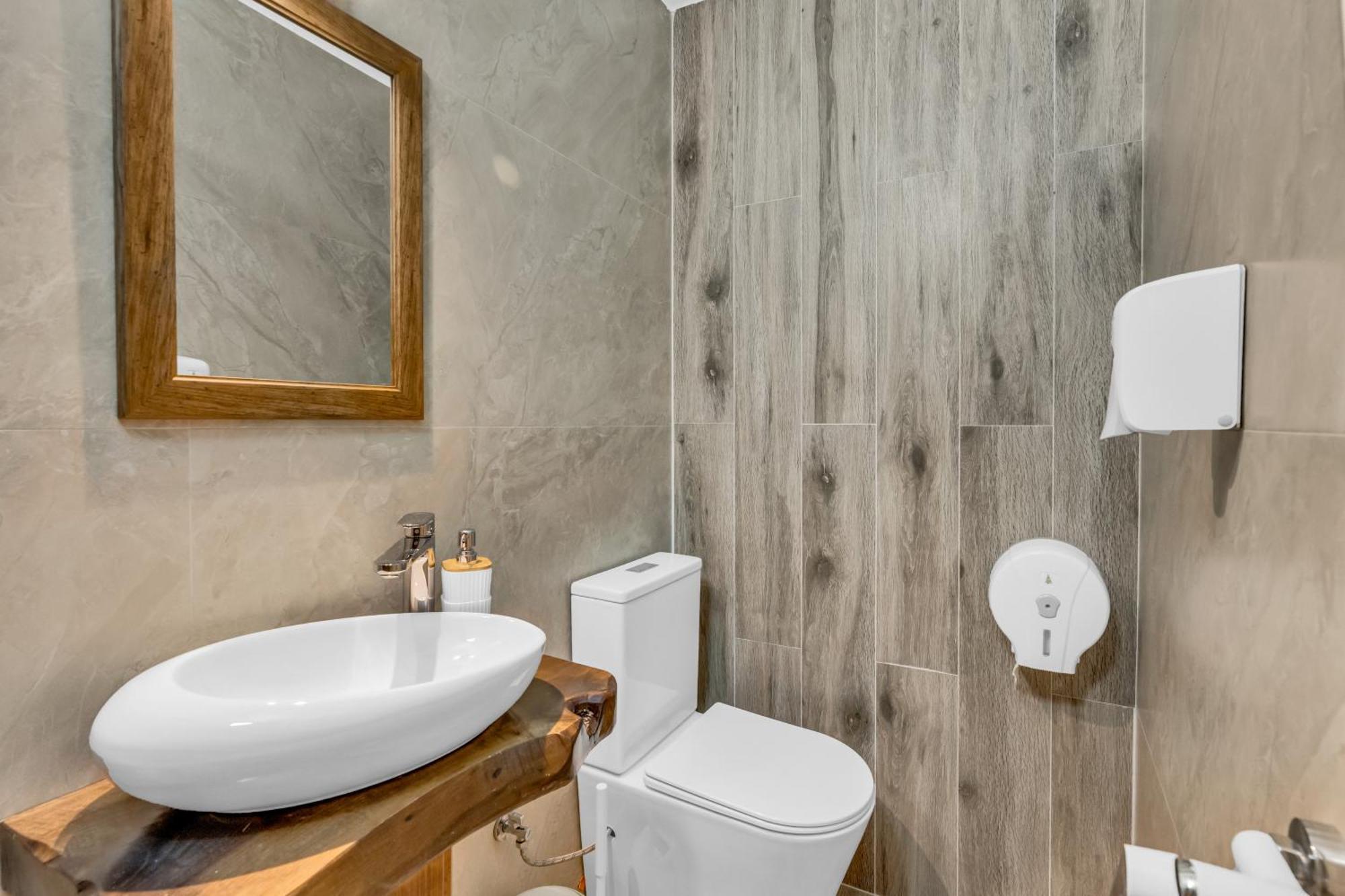 Hotel Bohem Berat Extérieur photo