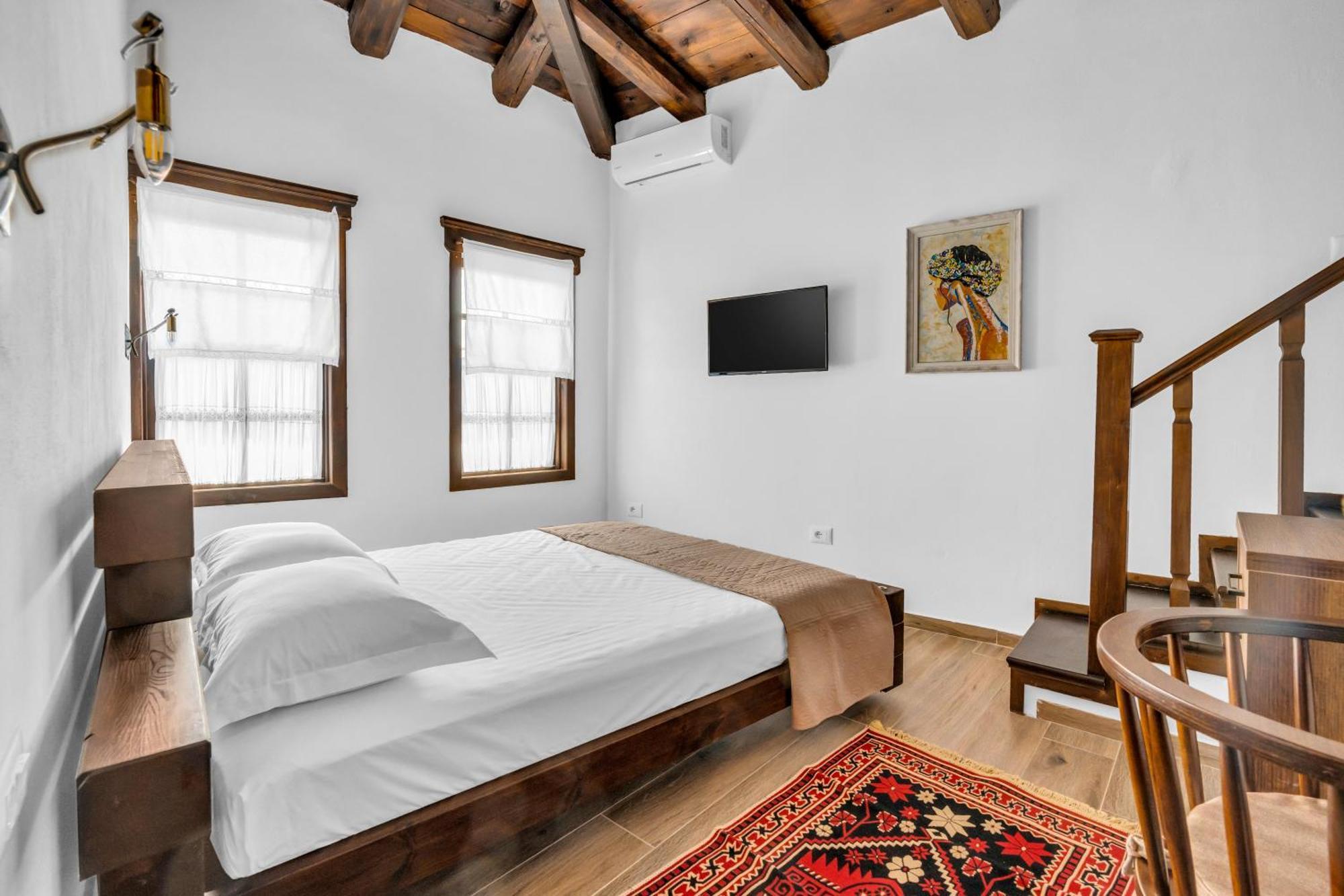 Hotel Bohem Berat Extérieur photo