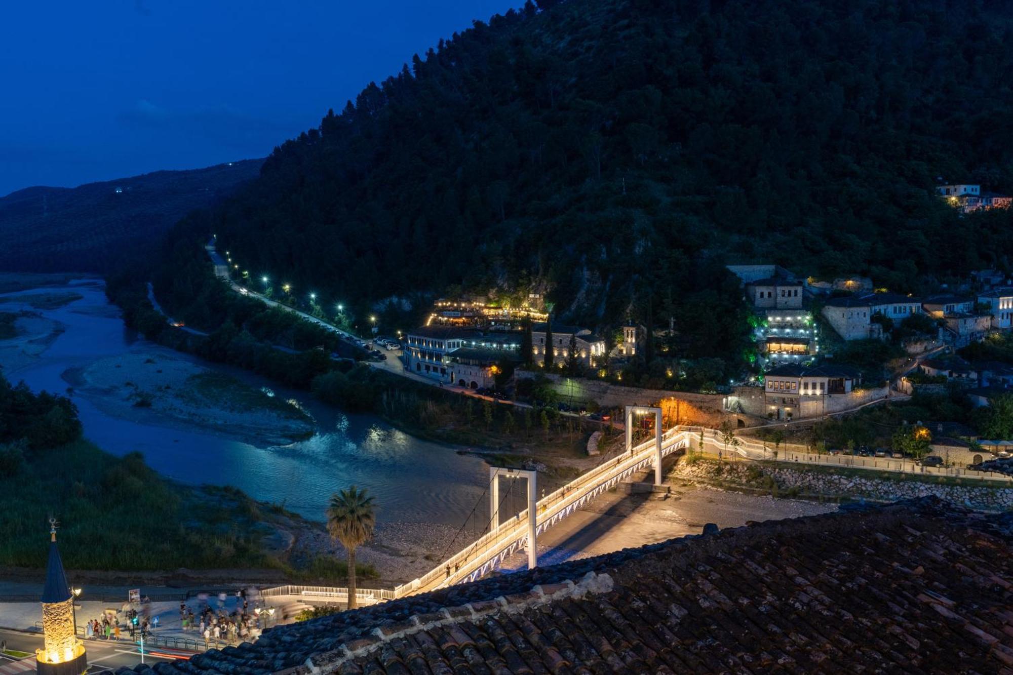 Hotel Bohem Berat Extérieur photo