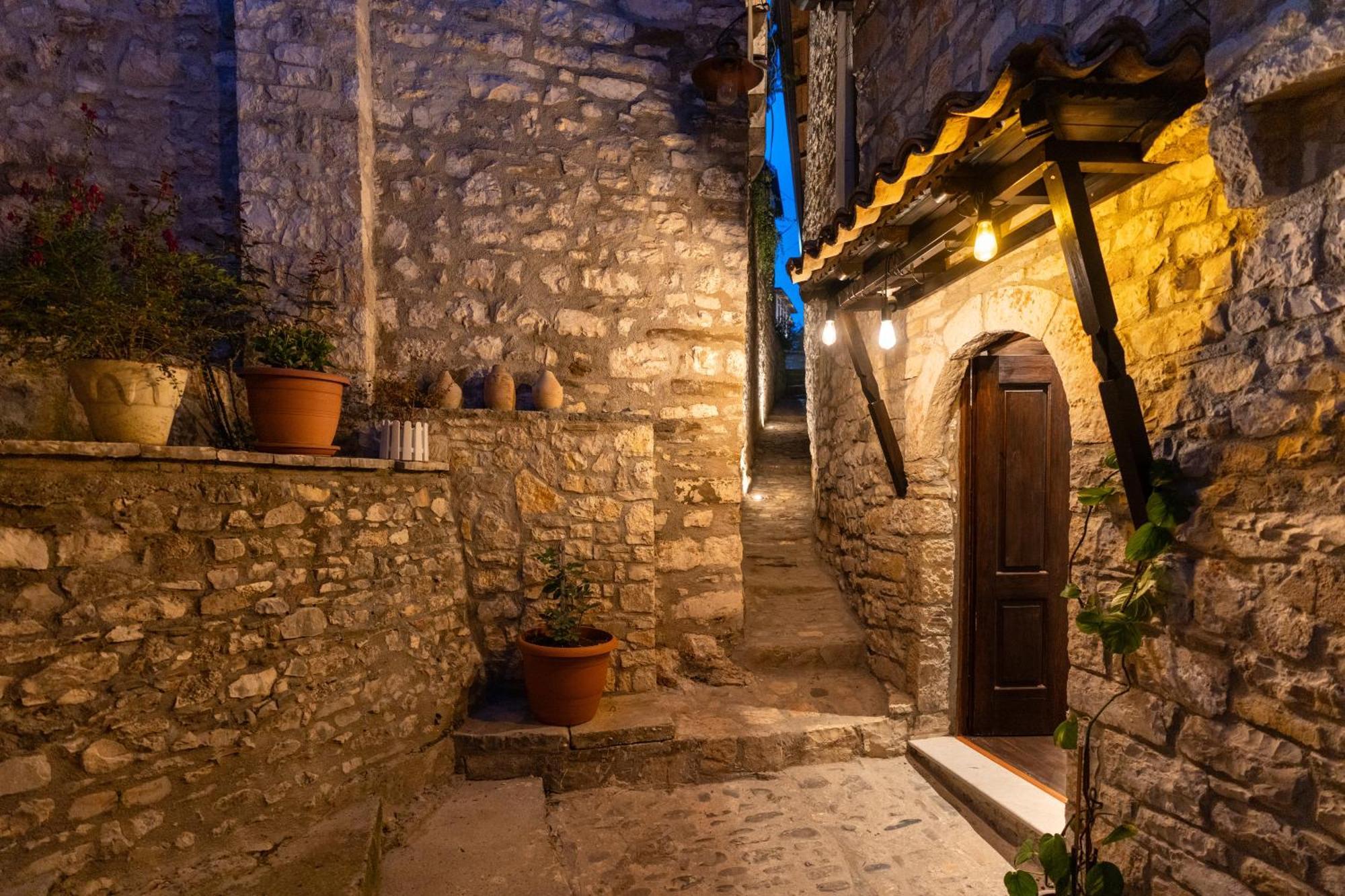 Hotel Bohem Berat Extérieur photo