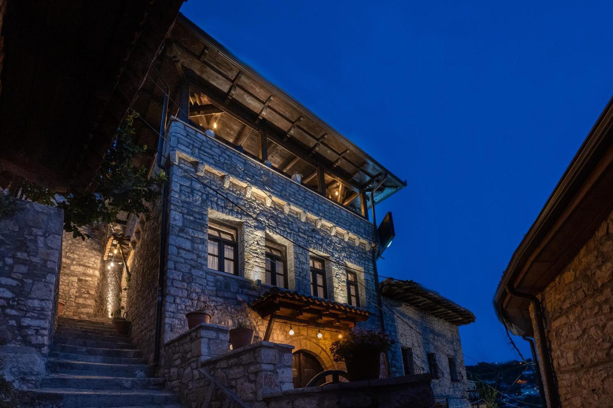 Hotel Bohem Berat Extérieur photo